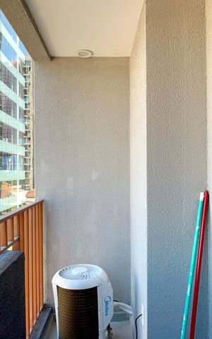 Studio para alugar com 24m², 1 quarto e sem vaga Studio para alugar com 24m², 1 quarto e sem vagaVaranda