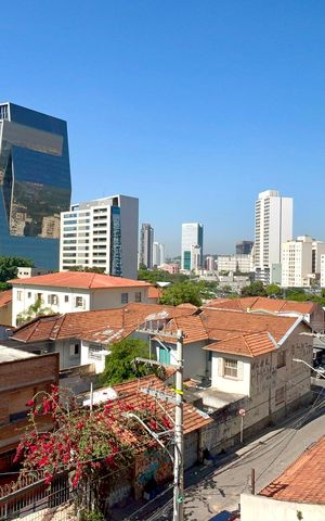 Studio para alugar com 24m², 1 quarto e sem vaga Studio para alugar com 24m², 1 quarto e sem vagaVista da Varanda