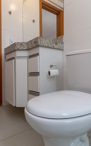 Apartamento para alugar com 78m², 3 quartos e 2 vagas Apartamento para alugar com 78m², 3 quartos e 2 vagasBanheiro da Suíte