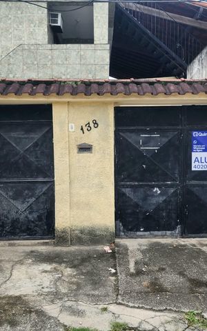 Casa para alugar com 70m², 2 quartos e 1 vaga Casa para alugar com 70m², 2 quartos e 1 vagaFachada