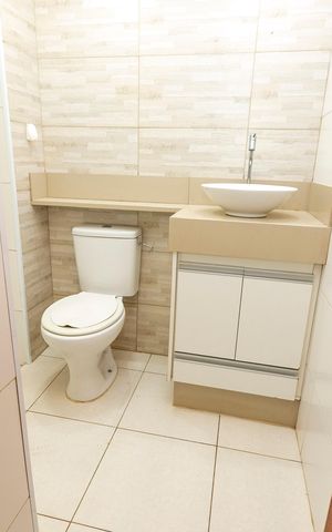 Apartamento à venda com 52m², 2 quartos e 1 vagaBANHEIRO