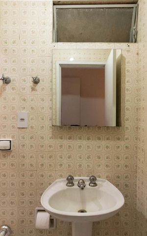 Apartamento à venda com 120m², 3 quartos e 1 vaga Apartamento à venda com 120m², 3 quartos e 1 vagaBanheiro 2