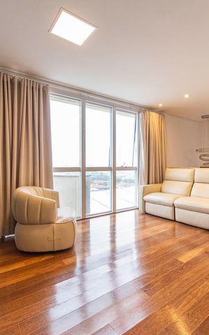 Apartamento para alugar com 240m², 4 quartos e 4 vagasSala Superior