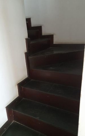 Casa à venda com 145m², 3 quartos e 2 vagas Casa à venda com 145m², 3 quartos e 2 vagasCorredor