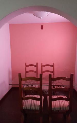 Casa à venda com 145m², 3 quartos e 2 vagas Casa à venda com 145m², 3 quartos e 2 vagasSala de Jantar