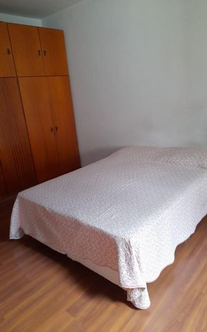 Casa à venda com 145m², 3 quartos e 2 vagas Casa à venda com 145m², 3 quartos e 2 vagasQuarto 1