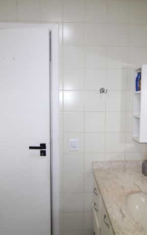 Apartamento à venda com 200m², 3 quartos e 2 vagasBanheiro