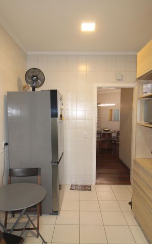 Apartamento à venda com 200m², 3 quartos e 2 vagasCozinha