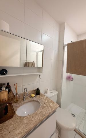 Apartamento à venda com 59m², 2 quartos e 1 vagaBanheiro Social