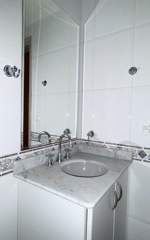 Apartamento à venda com 134m², 3 quartos e 3 vagas Apartamento à venda com 134m², 3 quartos e 3 vagasBanheiro - Suíte 3