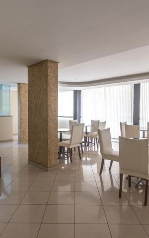 Apartamento à venda com 134m², 3 quartos e 3 vagas Apartamento à venda com 134m², 3 quartos e 3 vagasÁrea comum - Salão de festas