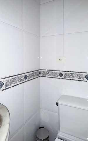 Apartamento à venda com 134m², 3 quartos e 3 vagas Apartamento à venda com 134m², 3 quartos e 3 vagasLavabo