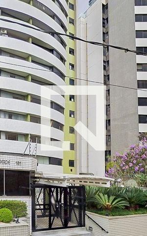 Apartamento à venda com 134m², 3 quartos e 3 vagas Apartamento à venda com 134m², 3 quartos e 3 vagasFachada