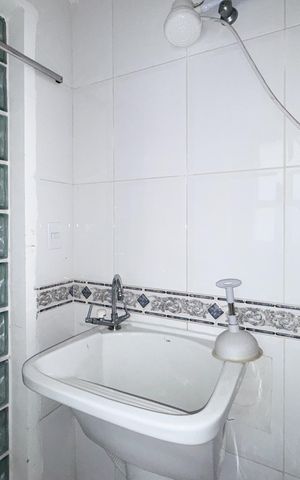 Apartamento à venda com 134m², 3 quartos e 3 vagas Apartamento à venda com 134m², 3 quartos e 3 vagasÁrea de Serviço