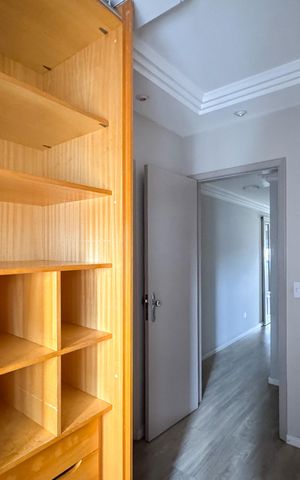 Apartamento à venda com 134m², 3 quartos e 3 vagas Apartamento à venda com 134m², 3 quartos e 3 vagasSuíte 3