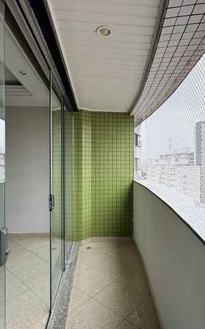 Apartamento à venda com 134m², 3 quartos e 3 vagas Apartamento à venda com 134m², 3 quartos e 3 vagasSacada