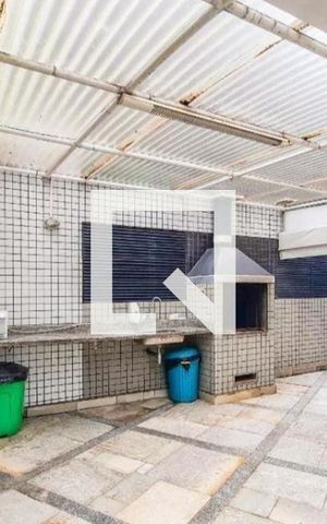 Apartamento à venda com 134m², 3 quartos e 3 vagas Apartamento à venda com 134m², 3 quartos e 3 vagasÁrea comum - Churrasqueira