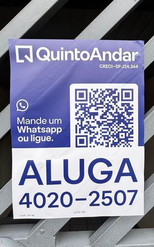 Casa para alugar com 160m², 3 quartos e 1 vaga Casa para alugar com 160m², 3 quartos e 1 vagaFachada