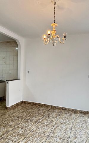 Casa para alugar com 160m², 3 quartos e 1 vaga Casa para alugar com 160m², 3 quartos e 1 vagaCozinha