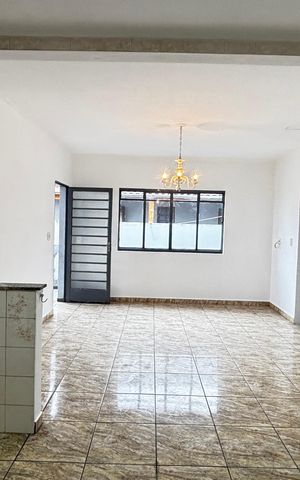 Casa para alugar com 160m², 3 quartos e 1 vaga Casa para alugar com 160m², 3 quartos e 1 vagaCozinha