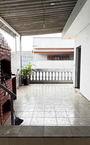 Casa para alugar com 160m², 3 quartos e 1 vaga Casa para alugar com 160m², 3 quartos e 1 vagaÁrea de Serviço