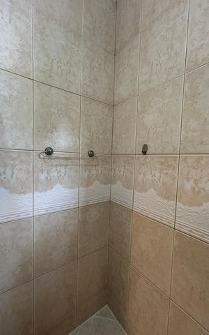 Casa de condomínio à venda com 166m², 3 quartos e 2 vagasBanheiro do quarto 3 suite