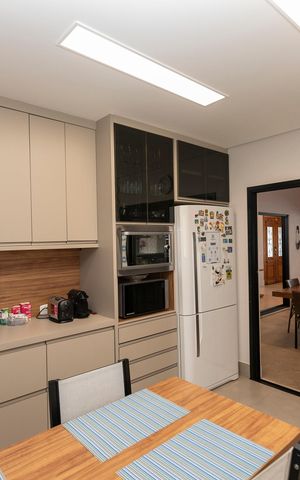 Casa de condomínio à venda com 504m², 3 quartos e 4 vagasCOZINHA