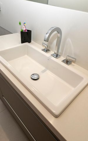 Casa de condomínio à venda com 504m², 3 quartos e 4 vagasBANHEIRO SUITE Nº 2