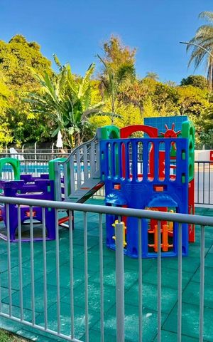 Apartamento para alugar com 45m², 2 quartos e 1 vaga Apartamento para alugar com 45m², 2 quartos e 1 vagaÁrea comum - Playground