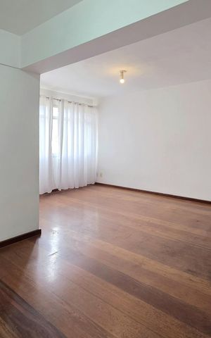 Apartamento para alugar com 72m², 3 quartos e 1 vaga Apartamento para alugar com 72m², 3 quartos e 1 vagaSala