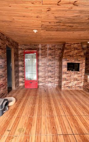 Casa à venda com 160m², 4 quartos e 3 vagas