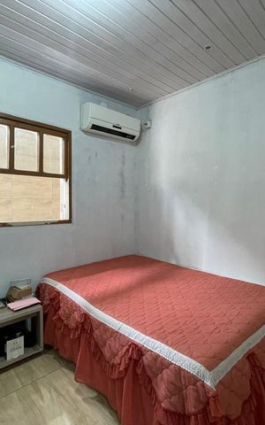 Casa à venda com 160m², 4 quartos e 3 vagas