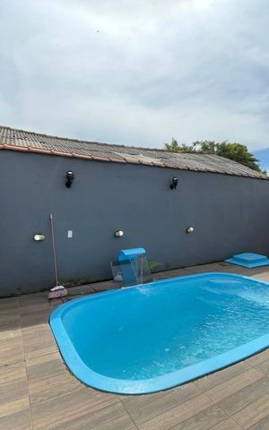 Casa à venda com 160m², 4 quartos e 3 vagas