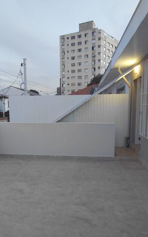 Casa para alugar com 75m², 1 quarto e sem vaga Casa para alugar com 75m², 1 quarto e sem vagaVaranda