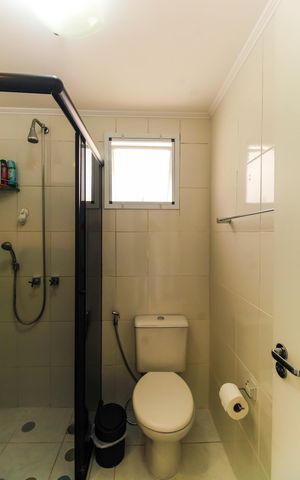 Apartamento à venda com 76m², 3 quartos e 1 vaga Apartamento à venda com 76m², 3 quartos e 1 vagaBanheiro da Suíte 3