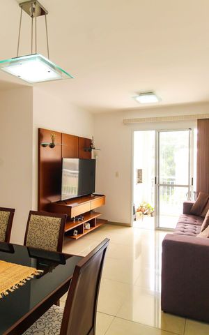 Apartamento à venda com 76m², 3 quartos e 1 vaga Apartamento à venda com 76m², 3 quartos e 1 vagaSala
