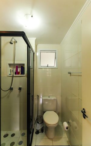 Apartamento à venda com 76m², 3 quartos e 1 vaga Apartamento à venda com 76m², 3 quartos e 1 vagaBanheiro