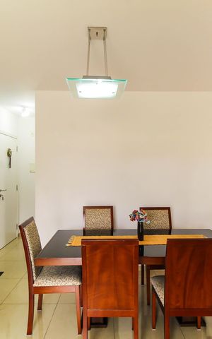 Apartamento à venda com 76m², 3 quartos e 1 vaga Apartamento à venda com 76m², 3 quartos e 1 vagaSala
