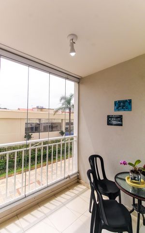 Apartamento à venda com 76m², 3 quartos e 1 vaga Apartamento à venda com 76m², 3 quartos e 1 vagaVaranda