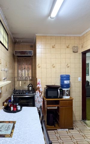 Casa à venda com 110m², 3 quartos e 1 vaga Casa à venda com 110m², 3 quartos e 1 vagaCozinha