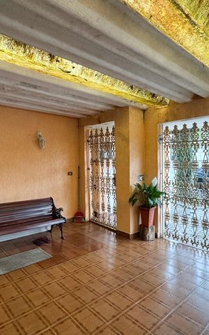 Casa à venda com 110m², 3 quartos e 1 vaga Casa à venda com 110m², 3 quartos e 1 vagaGaragem