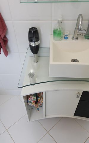 Casa de condomínio para alugar com 120m², 2 quartos e sem vagaBanheiro da Suíte