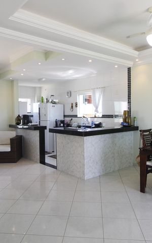 Casa de condomínio para alugar com 120m², 2 quartos e sem vagaSala