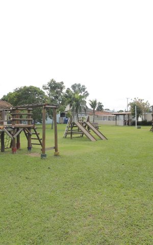 Casa de condomínio para alugar com 120m², 2 quartos e sem vagaÁrea comum - Playground