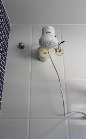 Casa de condomínio para alugar com 120m², 2 quartos e sem vagaBanheiro 2