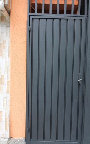 Casa para alugar com 35m², 1 quarto e 1 vagaFachada