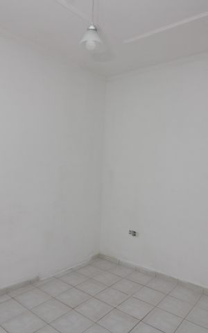 Casa para alugar com 35m², 1 quarto e 1 vagaQuarto 