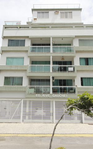 Apartamento para alugar com 280m², 6 quartos e 2 vagasFachada