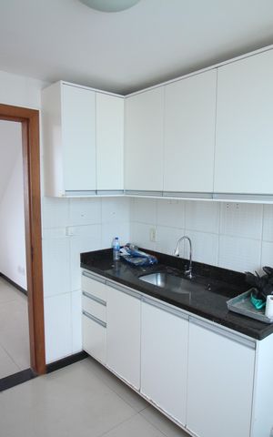 Apartamento à venda com 144m², 3 quartos e 2 vagasCozinha