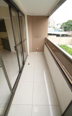 Apartamento para alugar com 178m², 4 quartos e 2 vagasSala